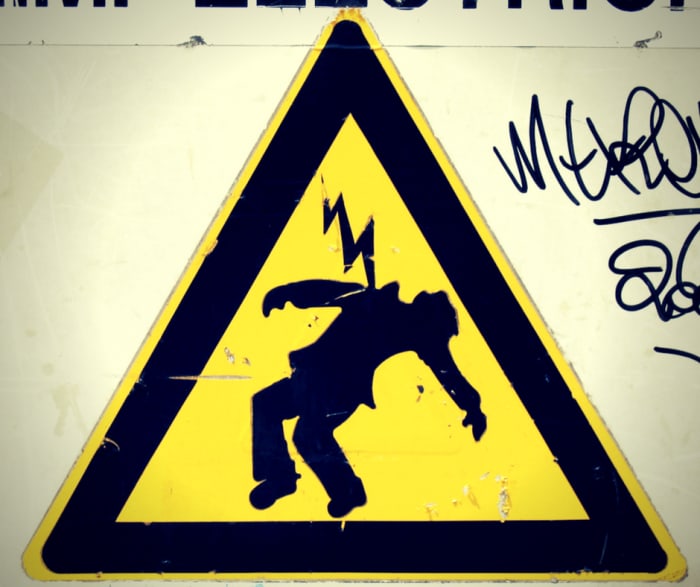 Those afflicted by electrical burns should seek immediate medical attention at a hospital.