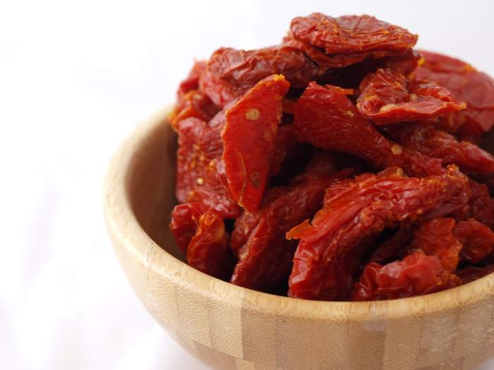 Top 10 Fruits High in Iron to Increase Haemoglobin Levels RemedyGrove Holistic Wellness