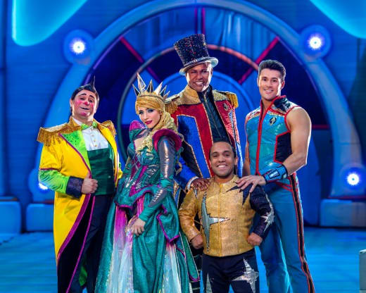 Davis Vassallo, Tatiana Tchalabaeva, Johnathan Lee Iverson, Paulo dos Santos and Alexander Lacey from Ringling Bros. and Barnum & Bailey presents Out Of This World (2016-2017)
