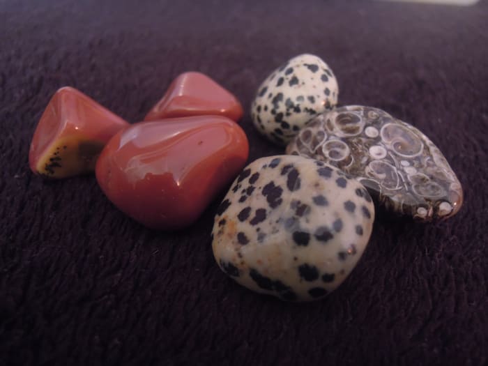 Jasper can be found in a wide variety including dalmation, ocean, red and poppy.