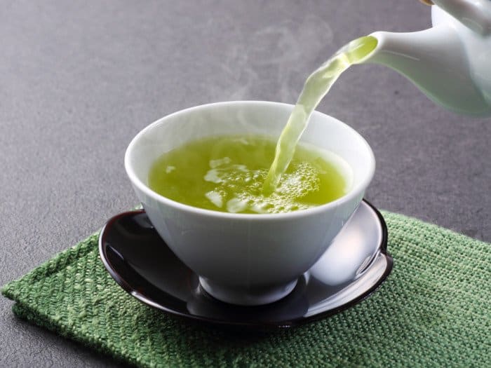 Drinking green tea on a regular basis can help prevent memory loss, dementia, and Alzheimer's disease.