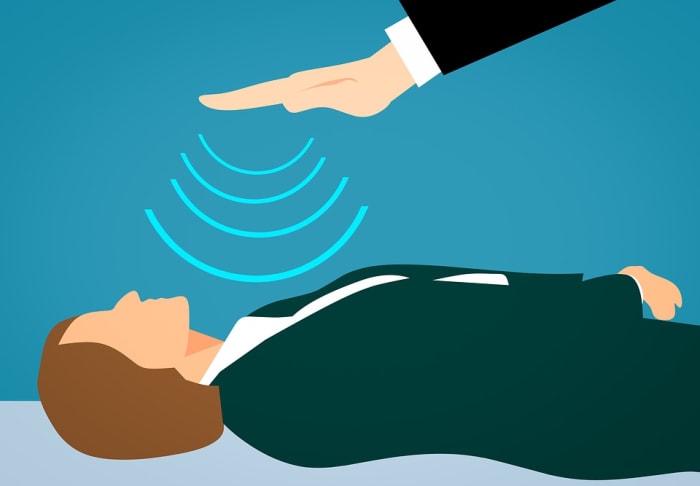 If you plan on using aquamarine in crystal healing, it is best if you place them over the eyes while laying down and meditating.