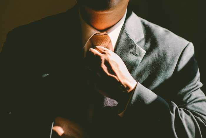 Ahhh, successful, rich, powerful. These are the aims of most guys who do not know about success and arrogance.