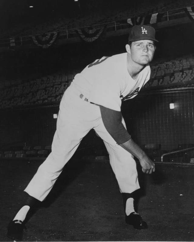 Don Drysdale, seen above in 1960, had several twists and turns as the regular season ended in 1959.