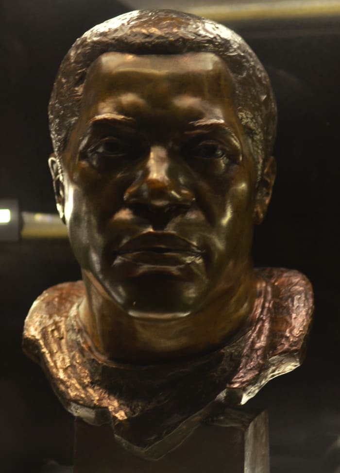 The bust of former Cleveland Browns defensive lineman, Bill Willis, as seen in the Pro Football Hall of Fame.