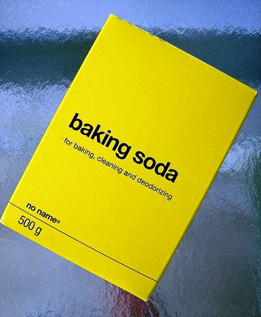When choosing a baking soda, avoid no name brands and others that contain aluminum.