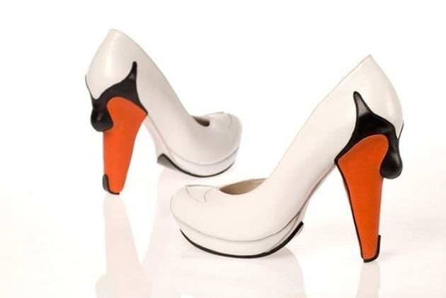 WARNING: These shoes may be discouraging to real geese when they see a competitor “eating” the all the food. Be prepared to be pecked.
