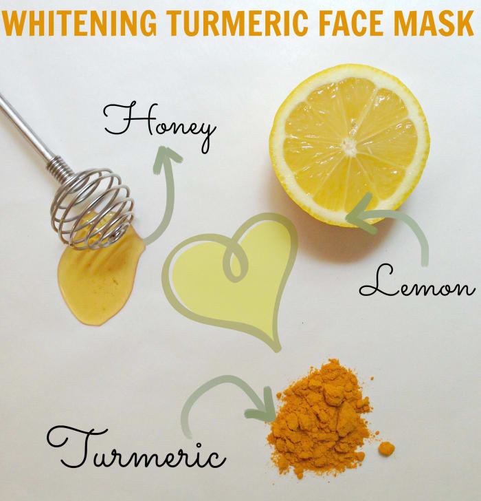 Esta mascarilla facial con miel de limón y cúrcuma funciona de maravilla en la piel grasa.