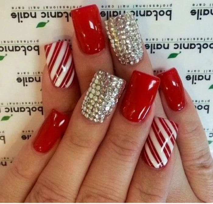 30 Awesome Holiday Nail Designs for Short Nails - Bellatory - Fashion and Beauty