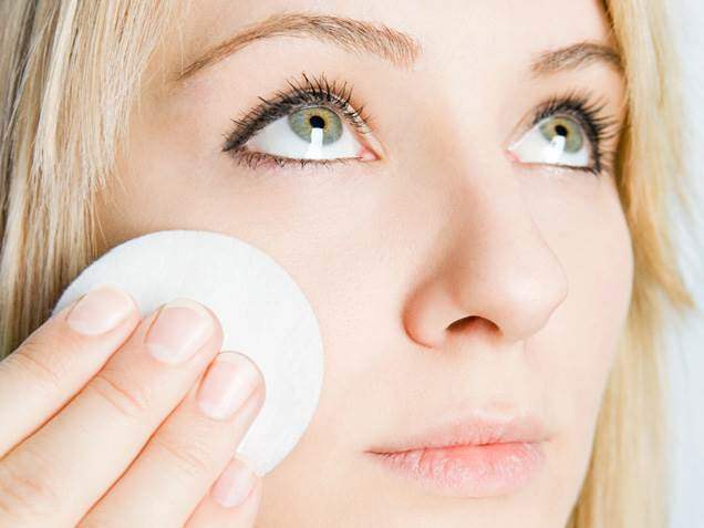 Toners can provide an extra level of protection against acne-causing bacteria and help fight current acne.