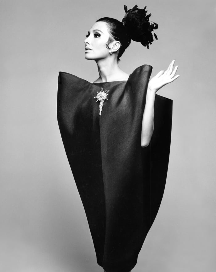 Hiro (b.1930) Alberta Tiburzi in 'envelope' dress by Cristobal Balenciaga, Harper's Bazaar, June 1967. Copyright Hiro 1967. Balenciaga: Shaping Fashion is at the V&A from 27th May 2017-18th February 2018. vam/ac.uk/balenciaga