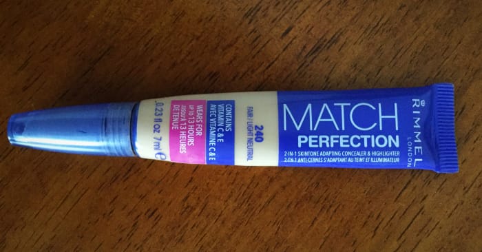 A great concealer can eliminate the need for foundation. This Rimmel Match Perfection delivers extra benefits with its highlighting powers.