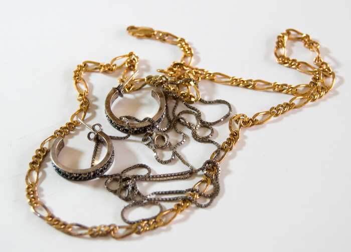 How to Tell If Your Old Gold and Silver Jewelry Is Real Bellatory