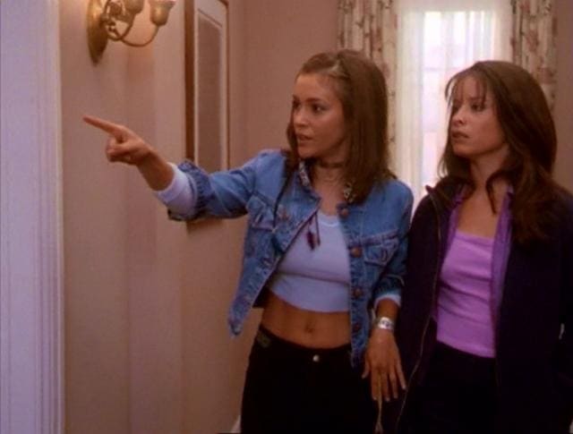 Phoebe Halliwell's Top Ten Outfits On 