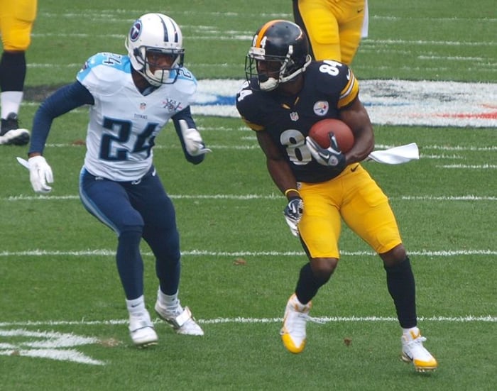 Antonio Brown is among the greatest Steelers receivers of all time.