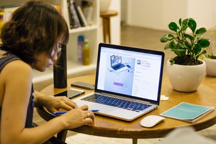 This article will break down the process of making your own YouTube tutorial without spending a dime.