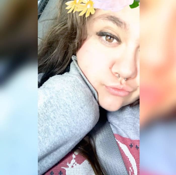 Facebook, Instagram, Twitter, and Snapchat. Welcome to the world of the selfie.