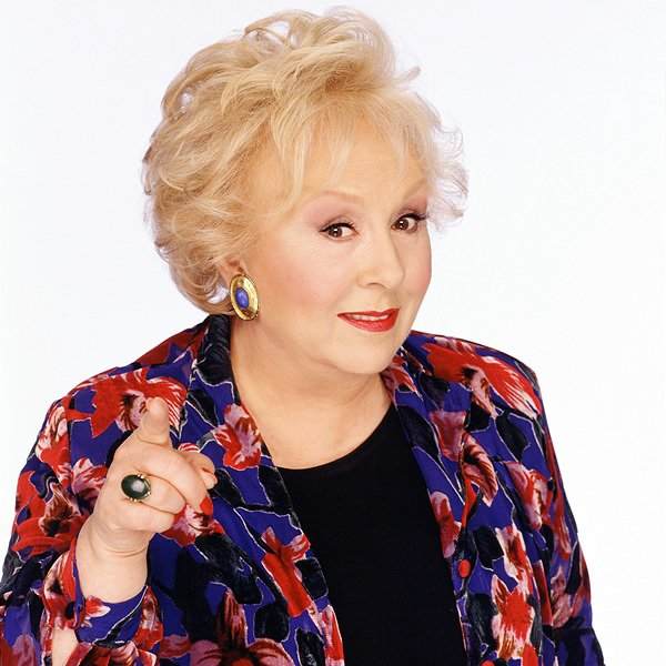 Doris Roberts' character Marie on "Everybody Loves Raymond" had many tell-tale signs of a toxic mother-in-law.