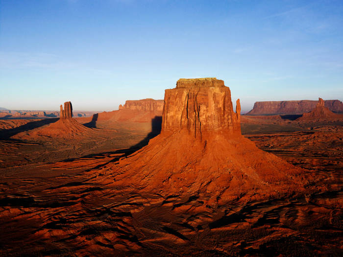 Adjectives used to describe deserts may include "great," "majestic," "sunny," "bright," and "brilliant." Why not choose a name with a similar meaning?