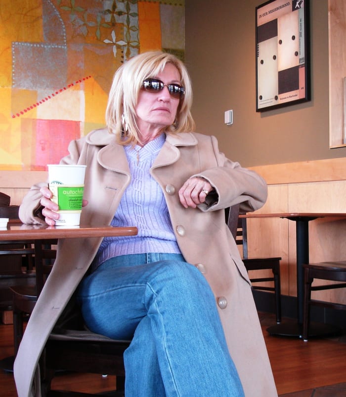 Need to double down on your mom style? Trade in your chic wardrobe for a pink sweatsuit with "JUICY" stamped on your rear.