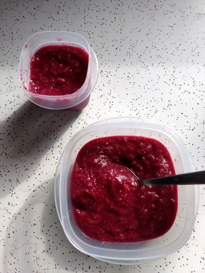 Corn and beets, one of my son's favorite combinations! Always gets him smiling and kicking his feet between spoonfuls.