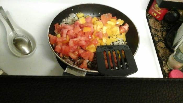 It may look like there are too many veggies now, but they will shrink in size during the cooking process.