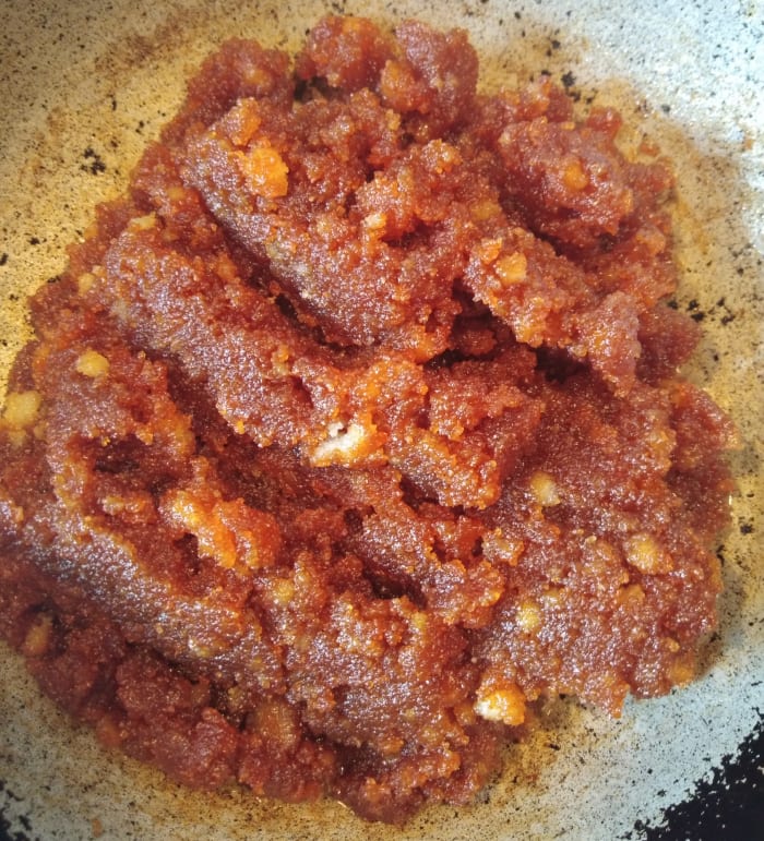 Repeat this process till the ghee stops oozing from the sides (around 3 minutes). Now you can see your halwa is soft and intact.