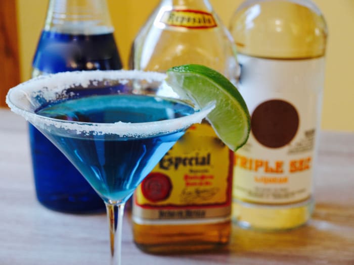 10 Delicious Blue  Cura ao Cocktails  Delishably Food 