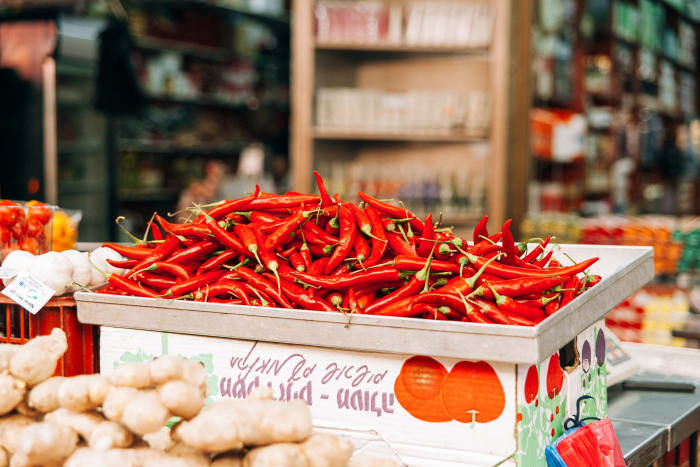 Capsicum (červená paprika nebo chilli paprička) má spoustu zdravotních výhod.