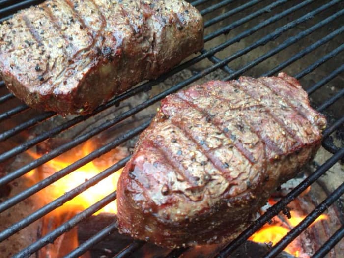 searing filet mignon