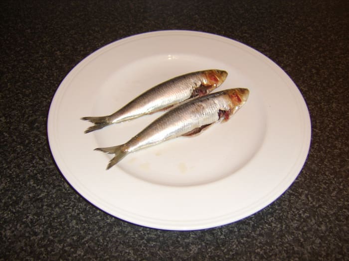 These sardines were bought fresh and whole before being gutted and scaled with a sharp knife, very carefully so as not to damage their extremely delicate flesh