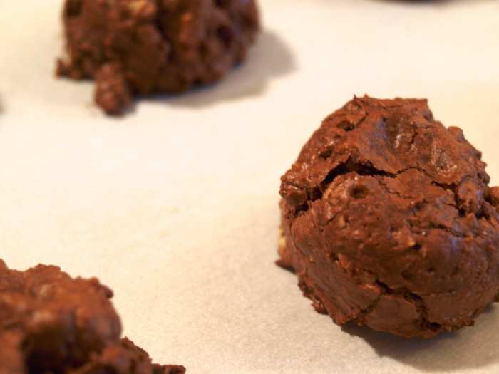 Fresh from the oven, you can see that the cookies have begun to crack. They are also slightly firm to the touch.