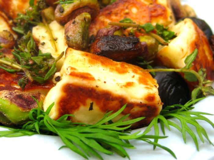 Easy, 10Minute Fried Halloumi Recipe Delishably
