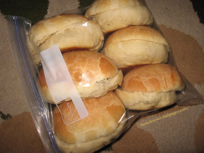 Packaged Homemade Buns: Homemade breadmaker buns cost about 23 cents per bun compared to about 13 cents of a generic brand.