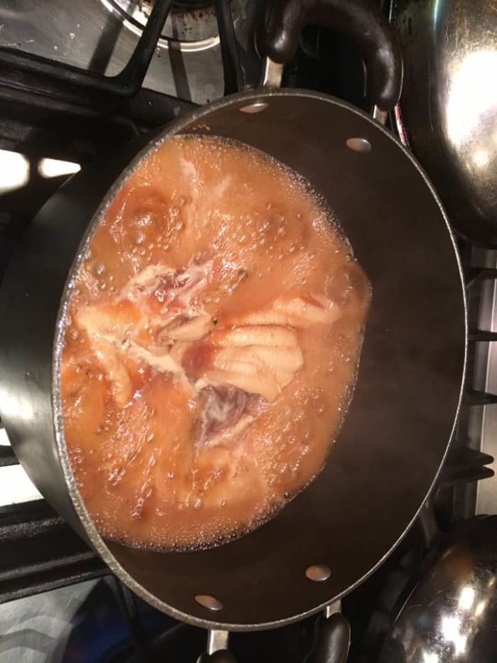Preserve the sauce in a separate bowl. Sprinkle some of it over the fish and keep the rest if any additional sauce is wanted during consumption. Serve immediately with rice, and possible sprinkle with some greens as a garnish (kinome sprigs are sugge