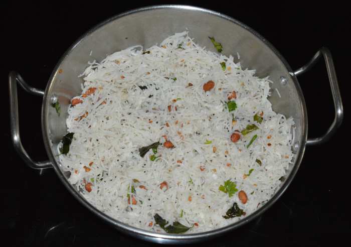 Serve it hot as is or serve with a simple coconut chutney on the side. You can pack this upma in a lunch box for later use. It tastes yummy even when cold.