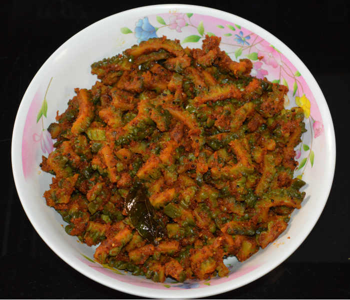 Serve it with steamed rice, adding a spoonful of ghee. This curry goes well with curd rice, also. Enjoy the taste!