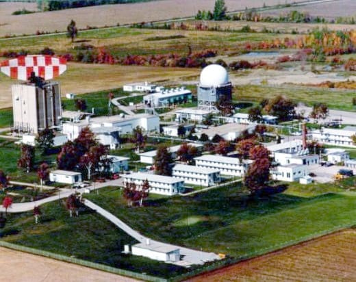 Port Austin AFS, MI radar site ca 1970 - This photo also shows the Air Force Squadron living quarters.