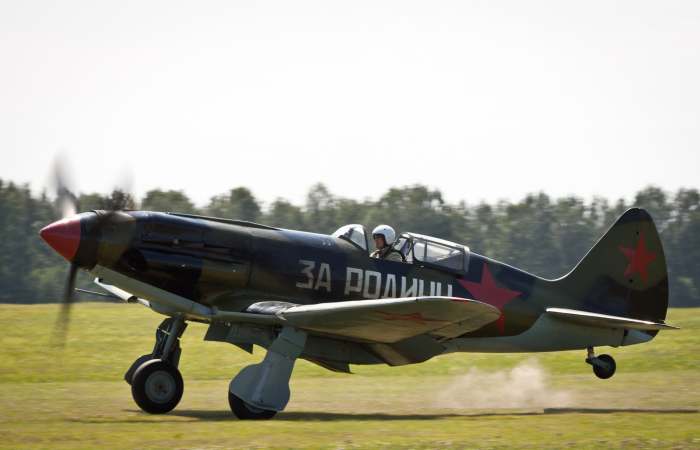 Soviet interceptor and fighter designed for high altitude combat at over 23,000 feet top speed of 398mph faster than the Me109 and the Spitfire. Regrettably most air combat took place at low to medium altitudes.