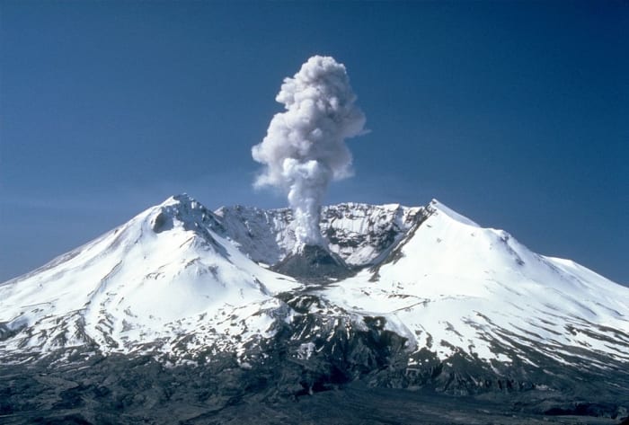 This photo from 1982 depicts how much the 1980 blast changed the shape of the mountain.