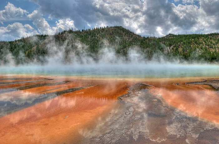 The Grand Prismatic Spring shows that Yellowstone NP is presently a geothermal hotspot