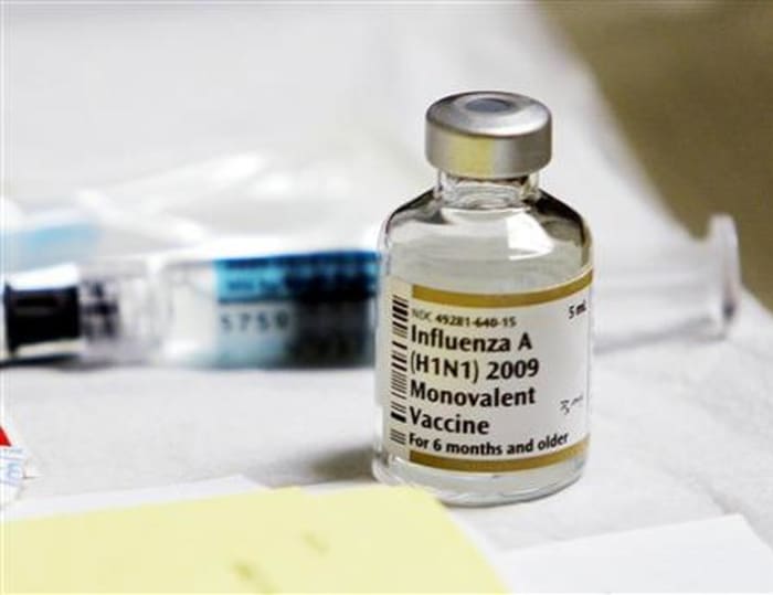 The 2009 H1N1 vaccine contained inactivated or weakened live virus to provide a protective strong immune response to combat the disease..