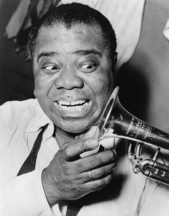 Melodic jazz music, such as that played by the musician and singer, Louis Armstrong was also seen by Retallack as positive for plant growth. More discordant sounds had a negative effect, however, on the the well being of plant