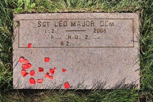 Leo Major's tombstone in the National Field of Honor in Quebec, Canada. "Léo Major, Distinguished Conduct Medal; 1921-2008; Régiment de la Chaudière, WWII; Royal 22e Regiment, Task Force, Korea"