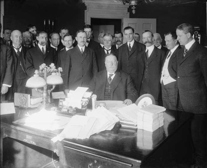 February 14,1912, Taft signing Arizona Statehood Bill.