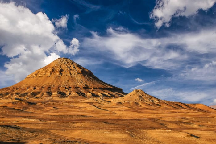 The Bahariya Formation in Egypt, home of mid-Cretaceous dinosaurs such as Spinosaurus, Carcharodontosaurus, and Paralititan.