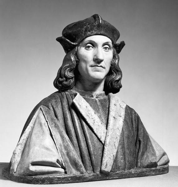 A bust of Henry VII. I bet he's wondering: "are you going to take my crown or how can I tax you?