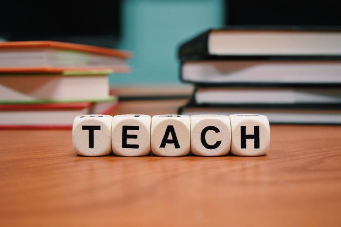 Substitute teaching can be a rewarding second career or transitional job between a new career change.