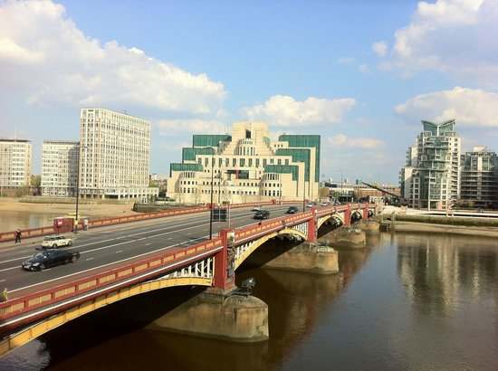 The one you see in the James Bond films with the M16 building at the south side. Note the statues on the piers