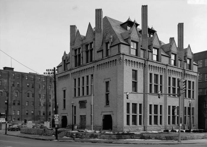 Library built in Johnstown with donations from Andrew Carnegie